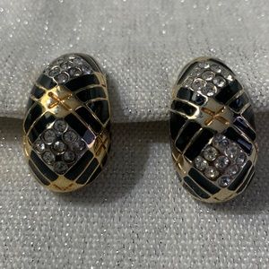 Vintage black & gold clip earrings